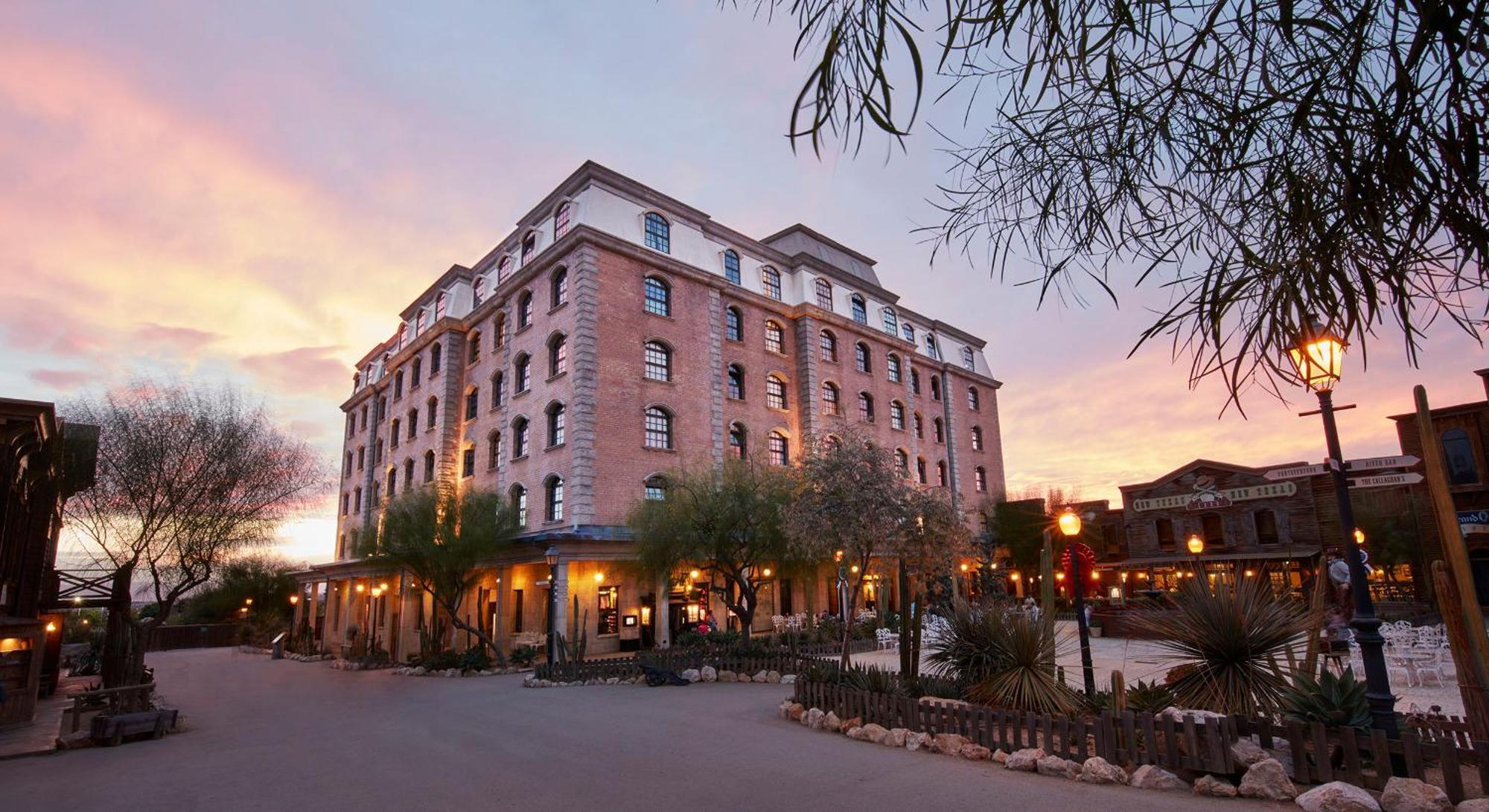 Hotel Portaventura Gold River: Theme Park Access Included Salou