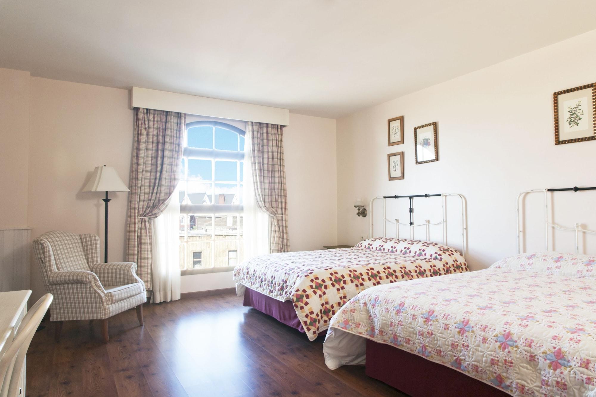 Portaventura Gold River: Theme Park Access Included Hotel 4*